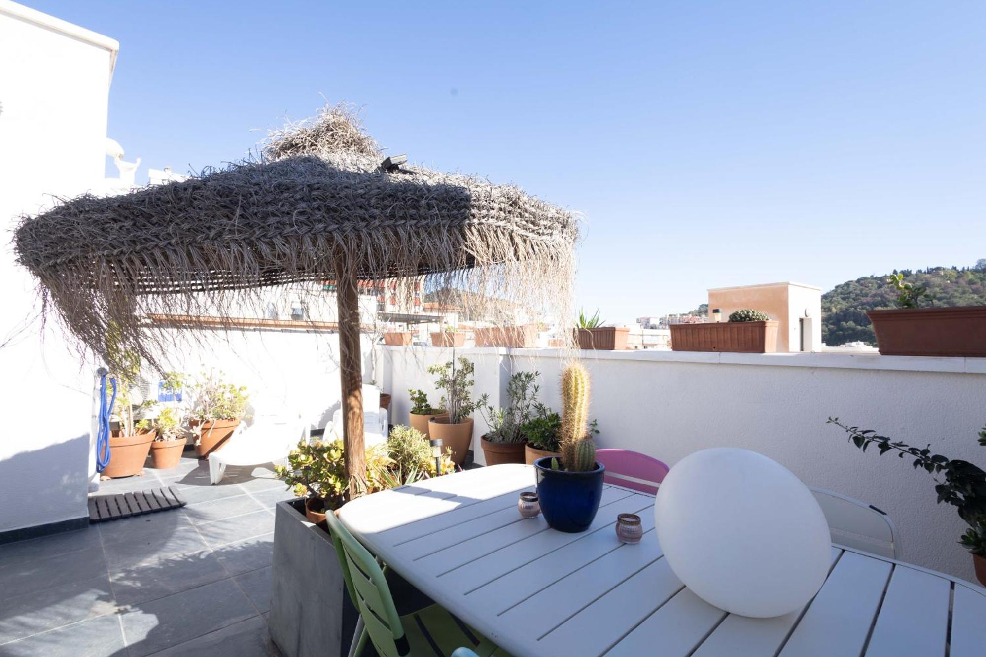 Historic Centre + Rooftop + Parking Málaga Dış mekan fotoğraf